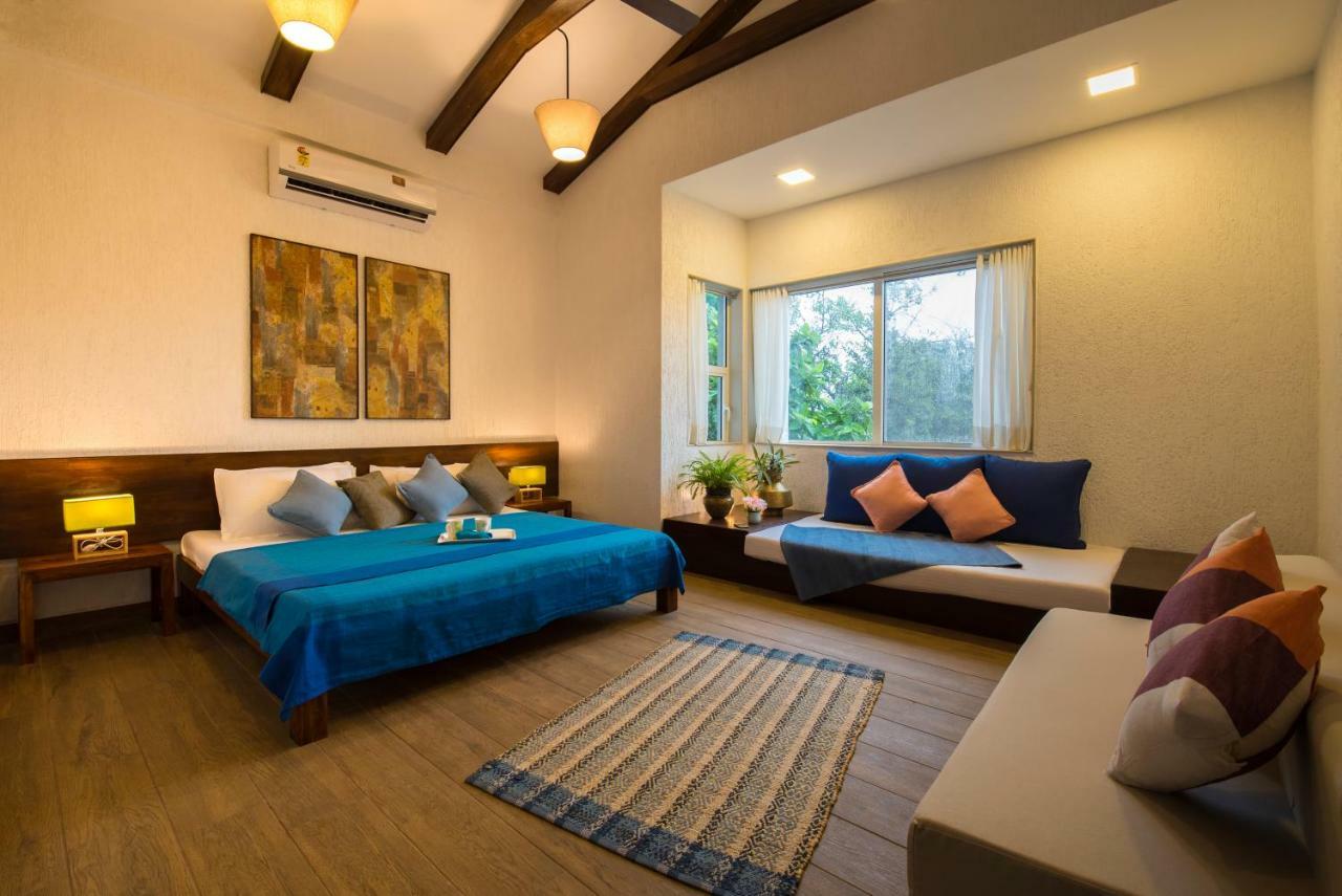 El Lodge By Stayvista - Pool, Lawn, And A Charming Gazebo For Your Perfect Getaway لونافالا المظهر الخارجي الصورة
